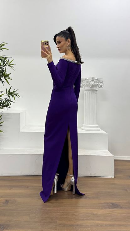 Mor Yaka İşlemeli Özel Tasarım Abiye Elbise